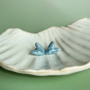 Sea water - kolczyki sztyfty z porcelany w kształcie serca - Porcelka serce